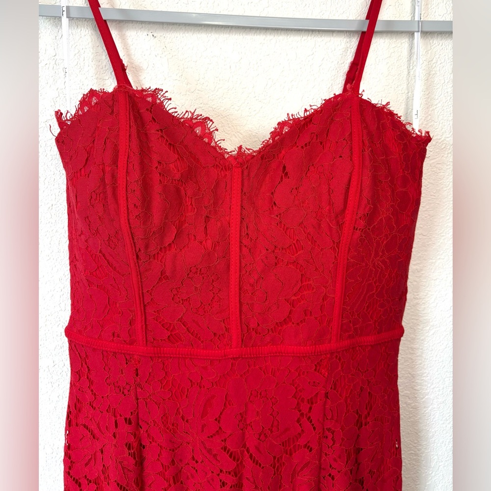 Lulus - Red Lace Fitted Maxi Dress in size S NWOT